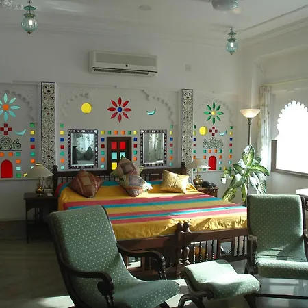 Raj Niwas-3
