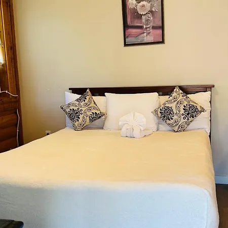 Jade Mountain Motel-2