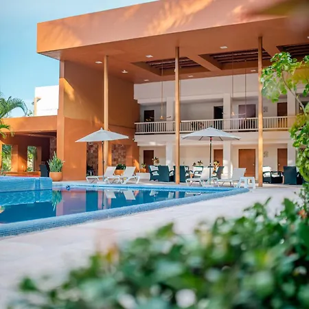 Hotel Ixzi Plus-3