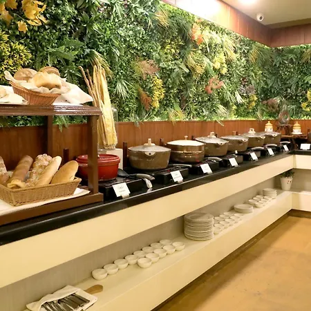 Sarovar Portico Naraina, Hotel-2