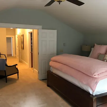 34 State "Historic Luxury Suites" Skaneateles-3