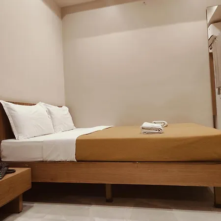 Hotel Trushadham Near To Mahalaxmi Temple Kolhapur-3