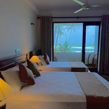Tantalize Beach-2