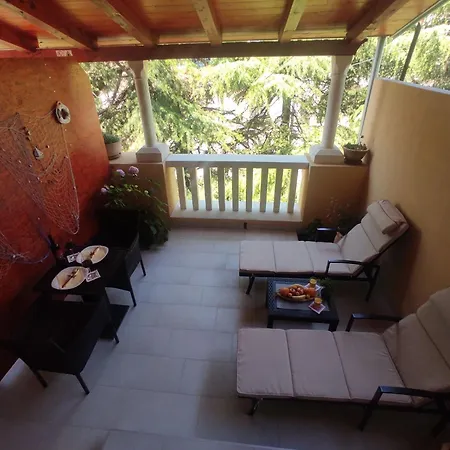 Room Porat 2 With Private Terrace-3