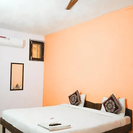Hotel Krishna Residency Near Iskcon Temple-3