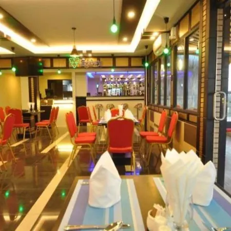 Hotel Heaven Yangon-2