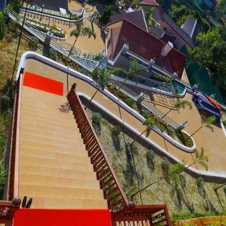 Famous Hotel Kalaw-3