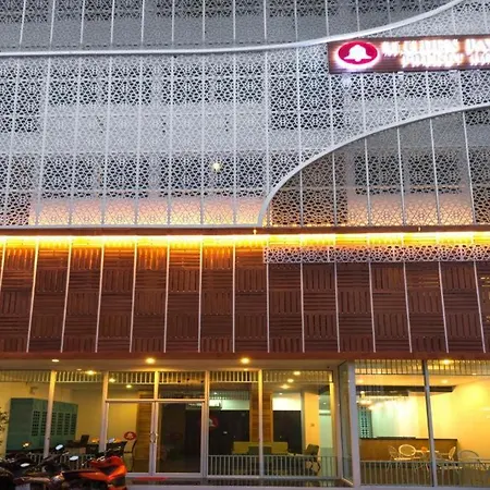 Comfy M.U.Den Patong Phuket-3