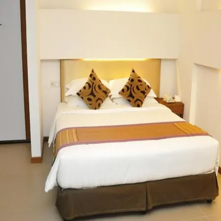 The Rgn City Lodge-3
