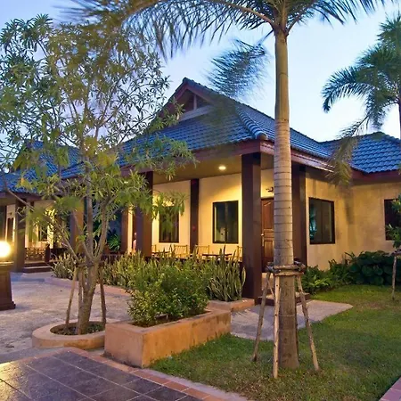 Rose Bay Resort-3