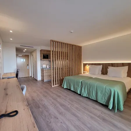 Hotel Royal Orchid-2