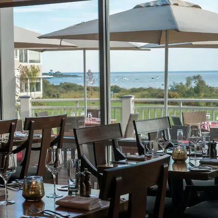 Inn By The Sea-3