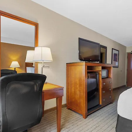Sandman Hotel & Suites London Downtown-2
