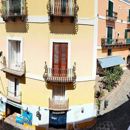 B&B Ventura-2