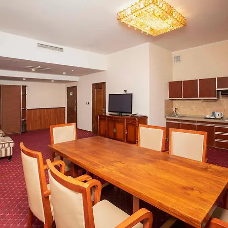 Ub City Hotel-3