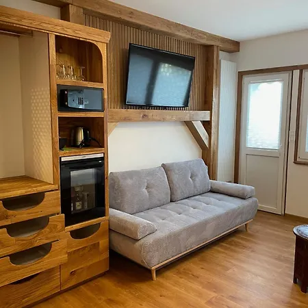 Hotel Pension Blumenbach-3