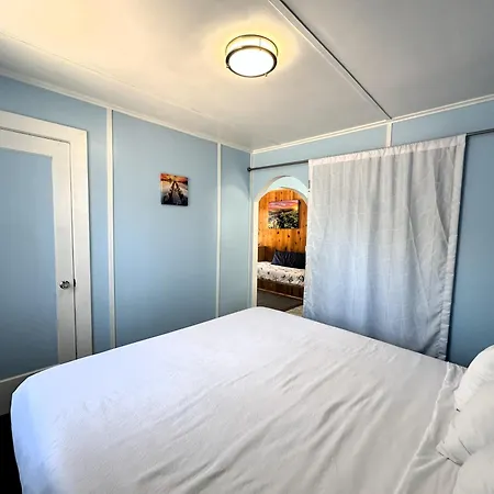 The Anchorage Motel-3