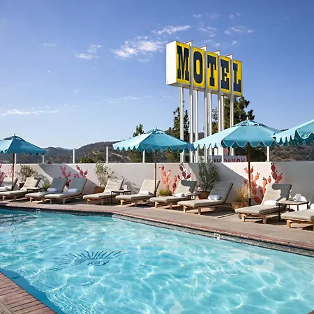 Skyview Los Alamos - 21 & Over Pool-2