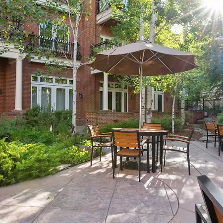 The Aspen Mountain Residences-2