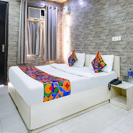 Fabhotel Model Town-2