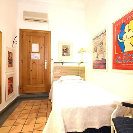 Hotel Locanda Cairoli-2