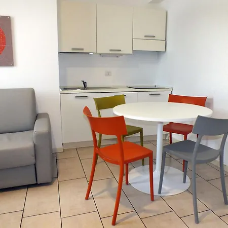 Bb Hotels Aparthotel Visconti-2