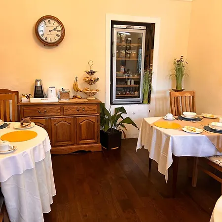 Henwick House Accommodation, Continental Breakfast Included-3