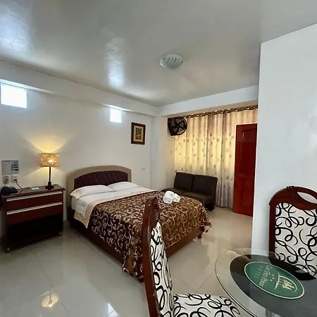 Hotel Residencial Los Tres Pinos-2