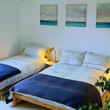 Happy Hill Guesthouse-2