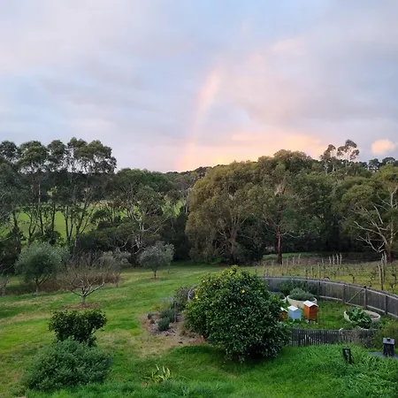 Peppercorn Cottage At Treetops Red Hill-2