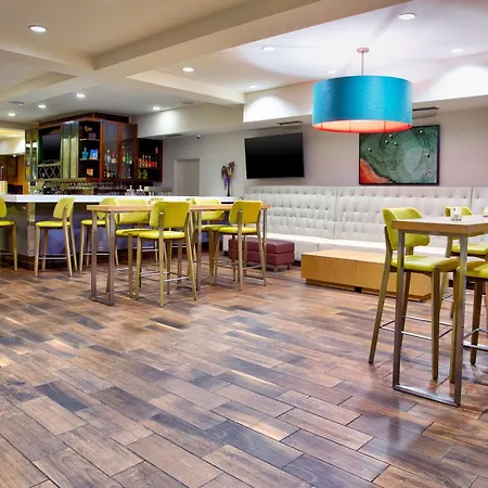 Hilton Garden Inn Benton Harbor-2