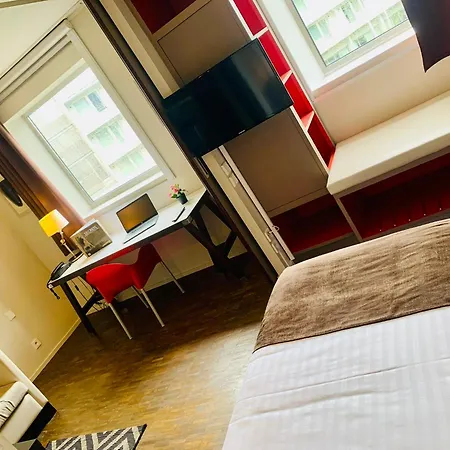 Standing Hotel Suites By Actisource-3