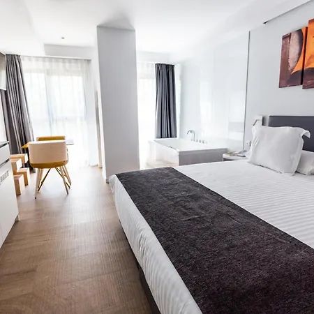 Moontels Valencia Alameda 41-3