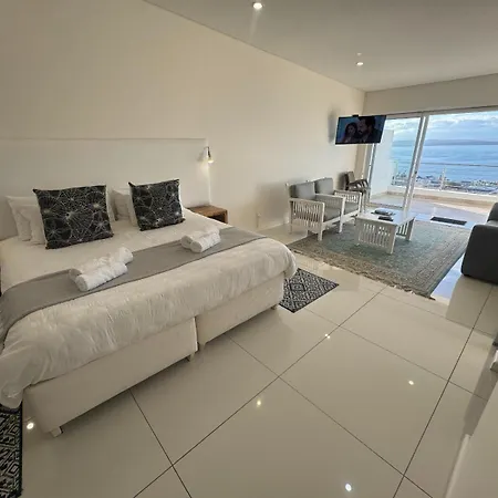 Ana'S Place Apartments-3