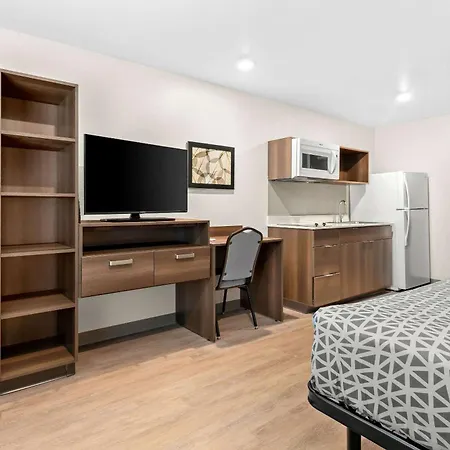 Woodspring Suites Indio - Coachella Valley-3