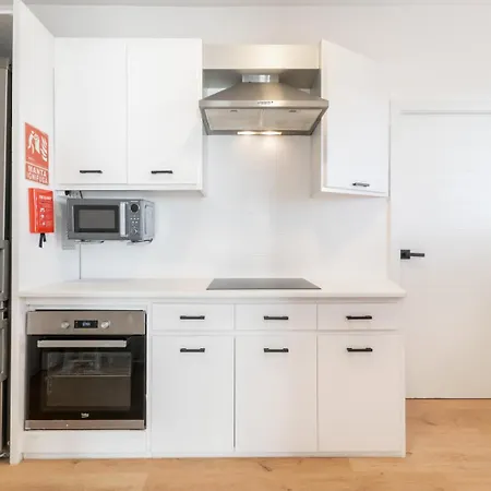 Coliving Gran Via Carlos III-2