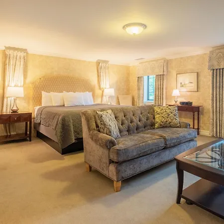 Red Coach Inn-3