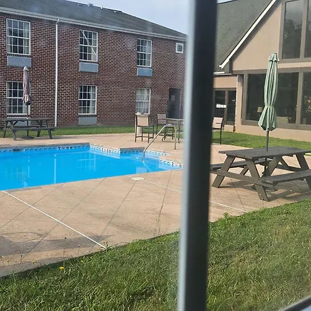 Quality Inn Dublin I-81-3