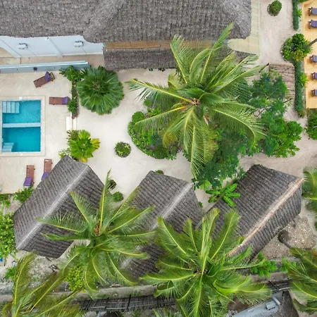 Mnana Beach Bungalows-2
