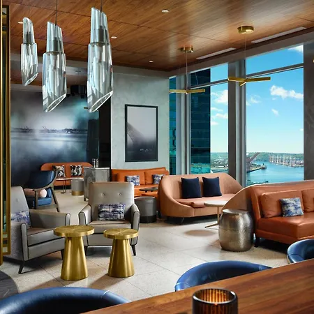 The Charter Hotel Seattle, Curio Collection By Hilton-3