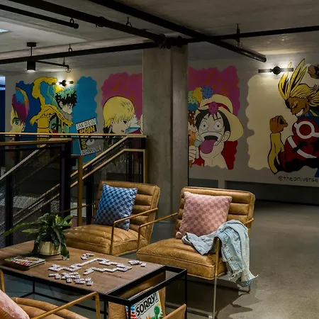 Moxy San Diego Gaslamp Quarter-2