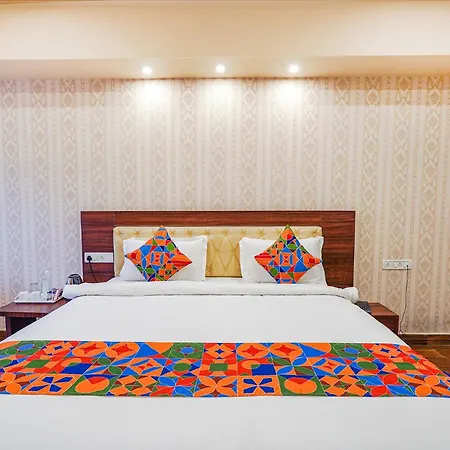 Fabhotel Grand Falcon-3