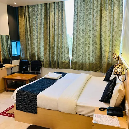Hotel Ramay Palace 400 Meter From Ram Mandir Ayodhya-3