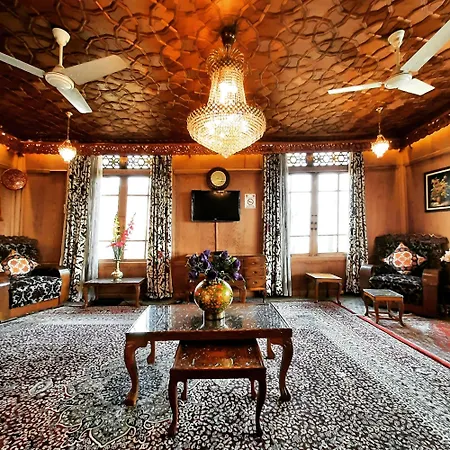 The Badyari Palace Houseboats-2