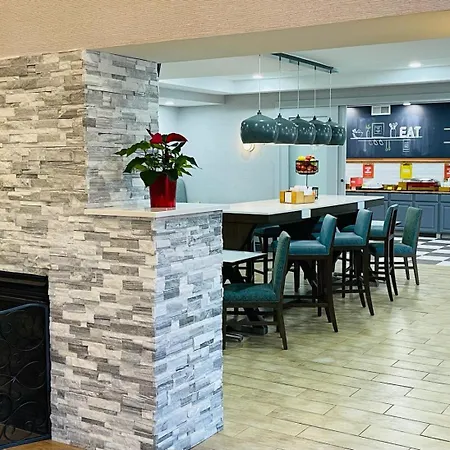 Hampton By Hilton Brattleboro-3