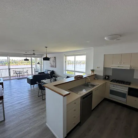 Goldsborough Place Apartments-3