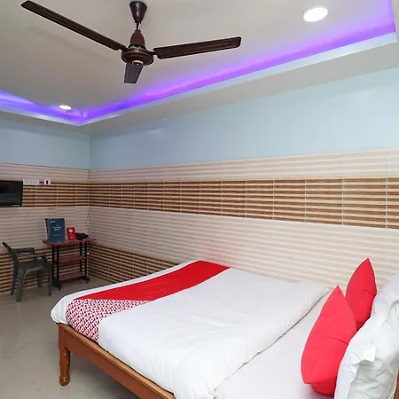 Flagship Gayatri Holiday Home-3
