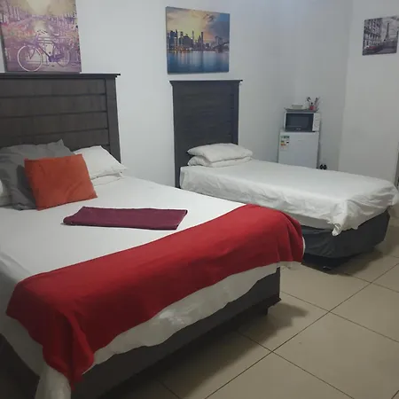 Rose Guesthouse Klerksdorp-2