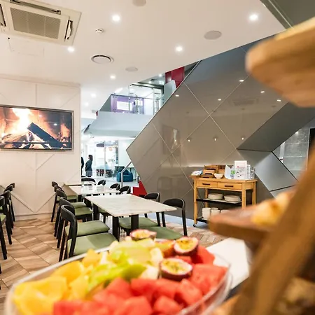 Holiday Inn & Suites Sydney Bondi Junction By Ihg-3