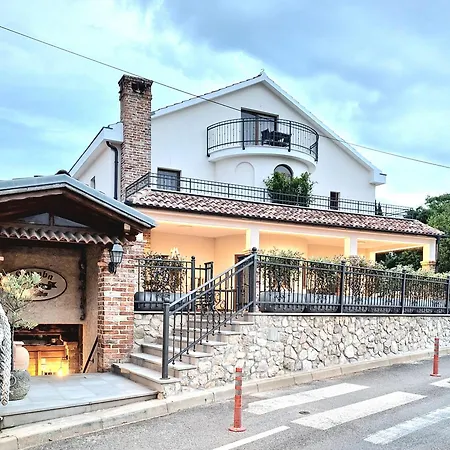 Bracera Inn-3